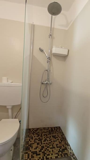 Private Small In Apartment Costa da Caparica